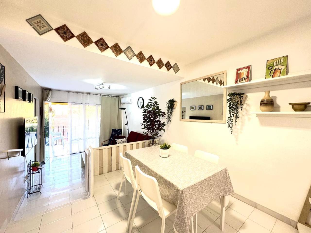 Apartsalou Blau Mari Extérieur photo